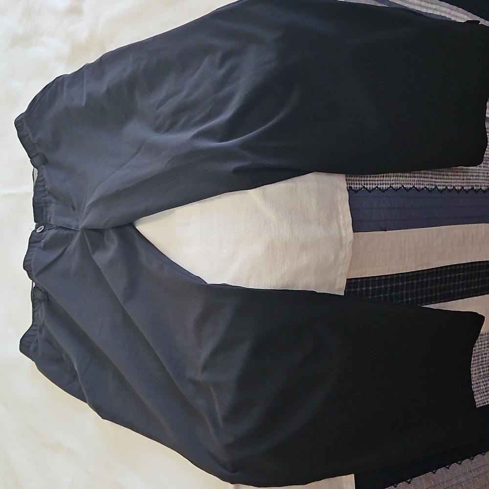 40x32 Under Armour pants